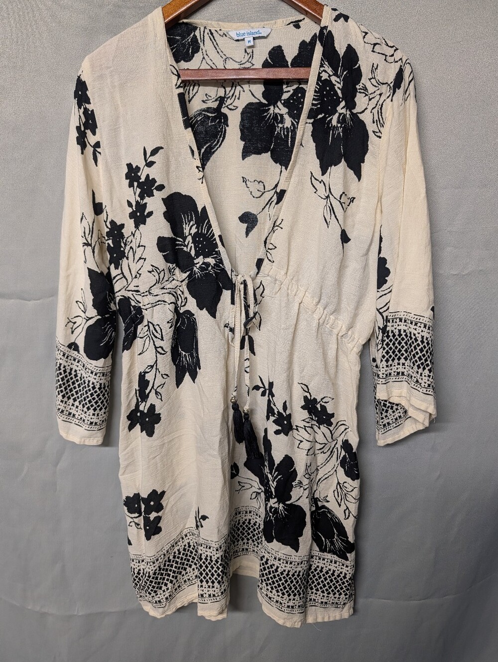 Blue Islan Floral Mini Dress V Neck Beach Cover Up Size Medium